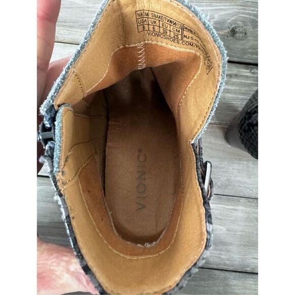 Vionic Naomi Womens Gray Suede Snake Print Heeled Ankle Booties Size 8 - Picture 9 of 12